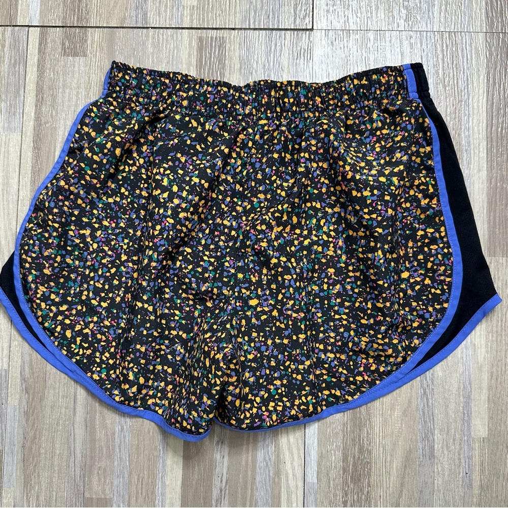 Nike Dri-FIT Tempo Icon Clash Running Shorts Black & Multicolor Size Medium - Picture 4 of 8